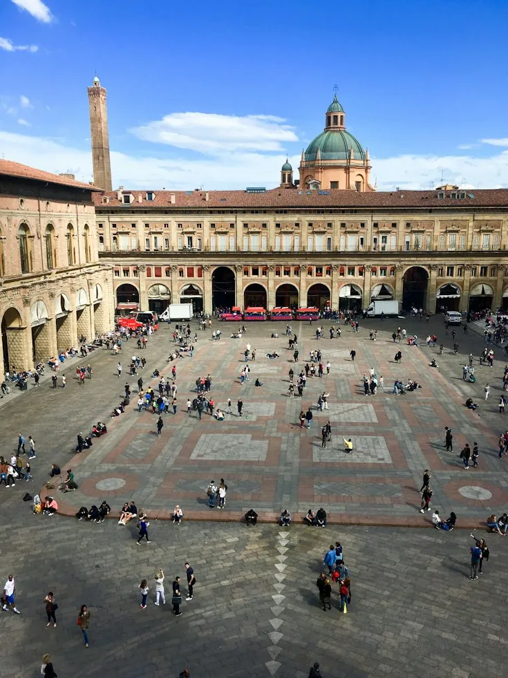 Tour a piedi nel centro storico di Bologna
